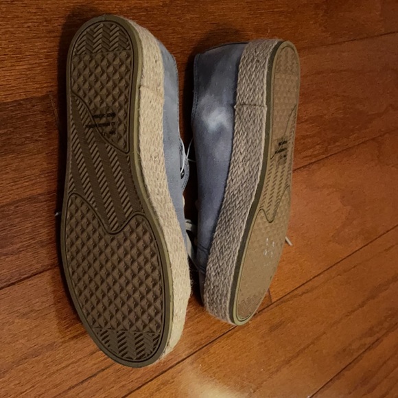 Sneakers blue demy Size 7 1/2 Restricted lace up - Picture 7 of 7